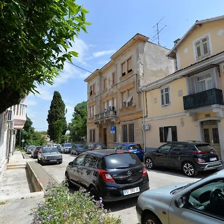 Apartment Boris 2161 Pula